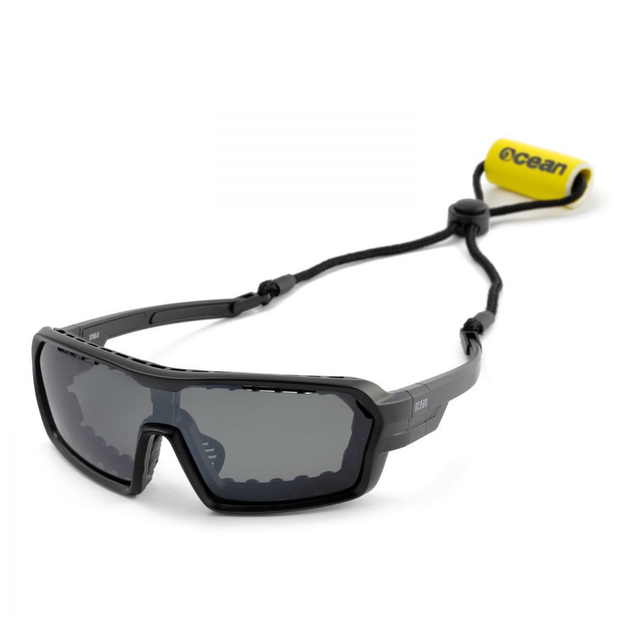 Ocean Chameleon Polarized Sunglasses Kiteboarding Surf Water Sports (frame  Shiny Black, Lens Smoke)