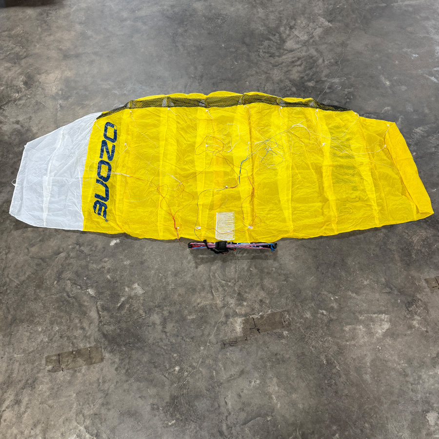 Ozone Ignition V3 3-Line Kiteboarding Trainer with Bar - 3m  - Demo - Yellow